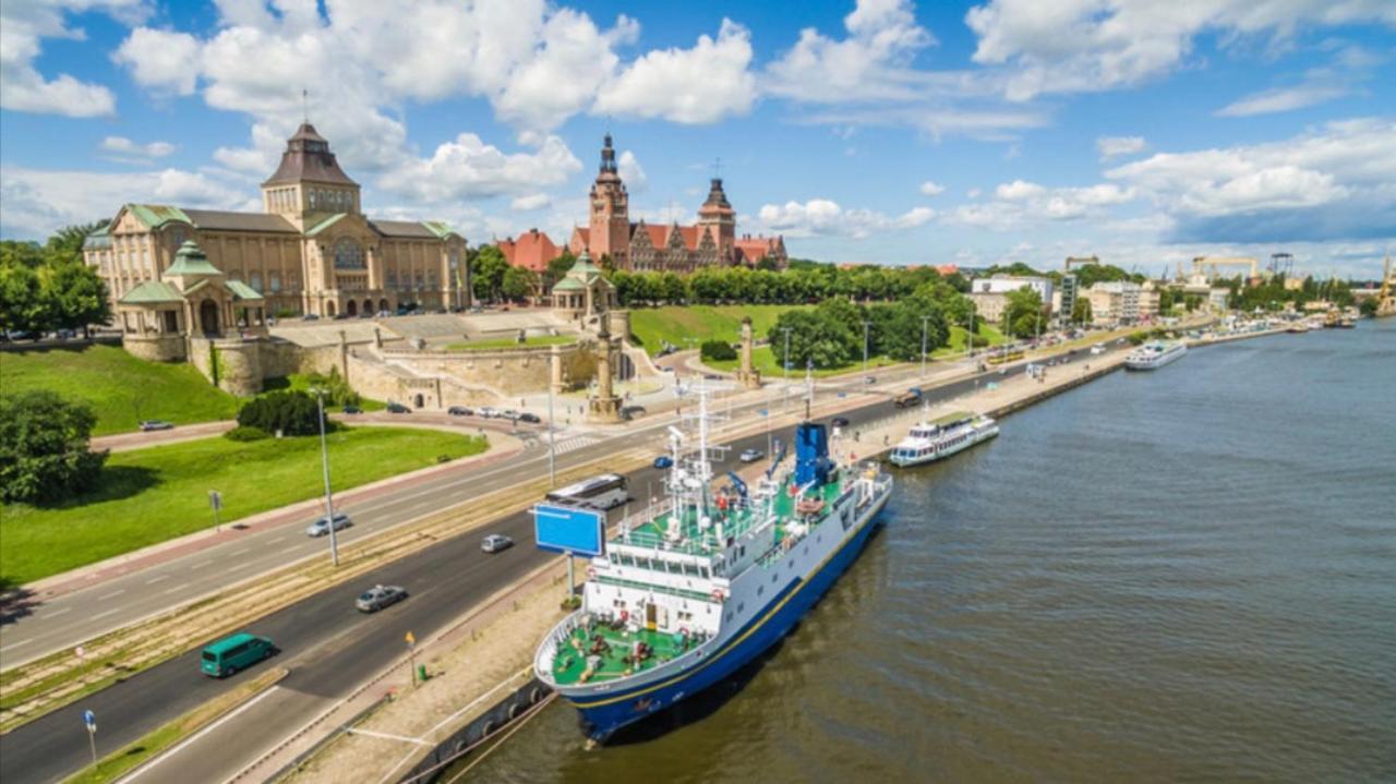 Black Pearl De Luxe Apartments View Kaskada Szczecin Dış mekan fotoğraf